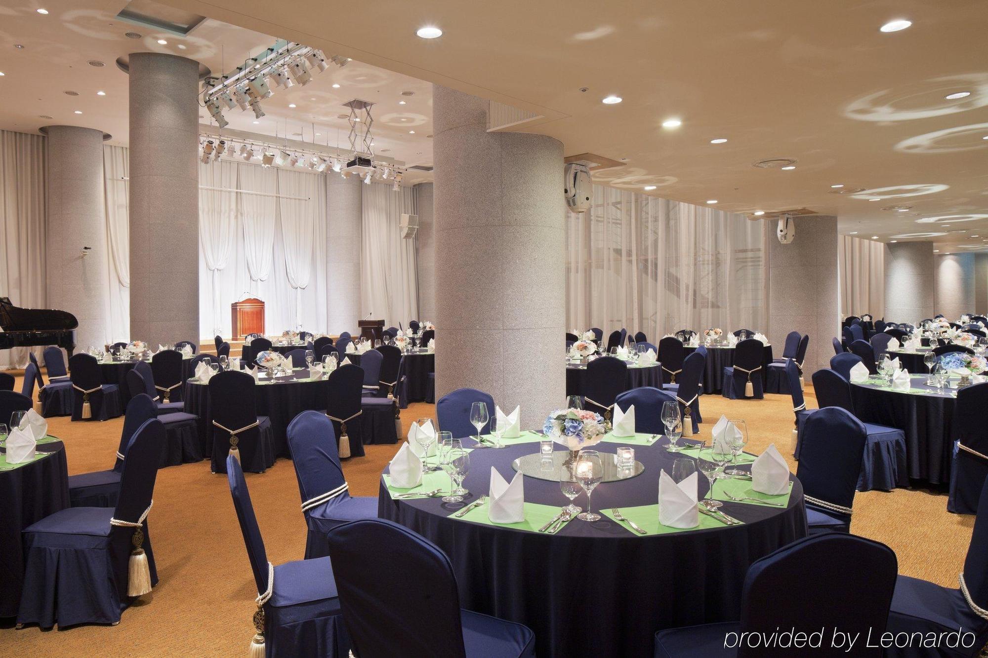 Готель Ramada Plaza By Wyndham Gwangju Gwangju Metropolitan City Екстер'єр фото
